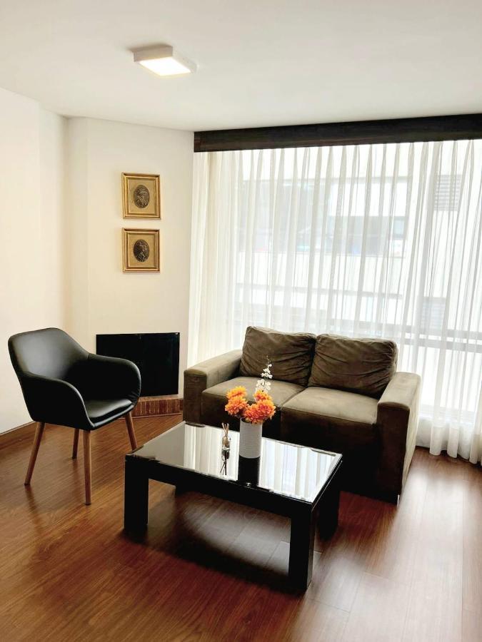 Acogedor Apartasuite Cerca Al Parque De La 93 Bogotá Kültér fotó